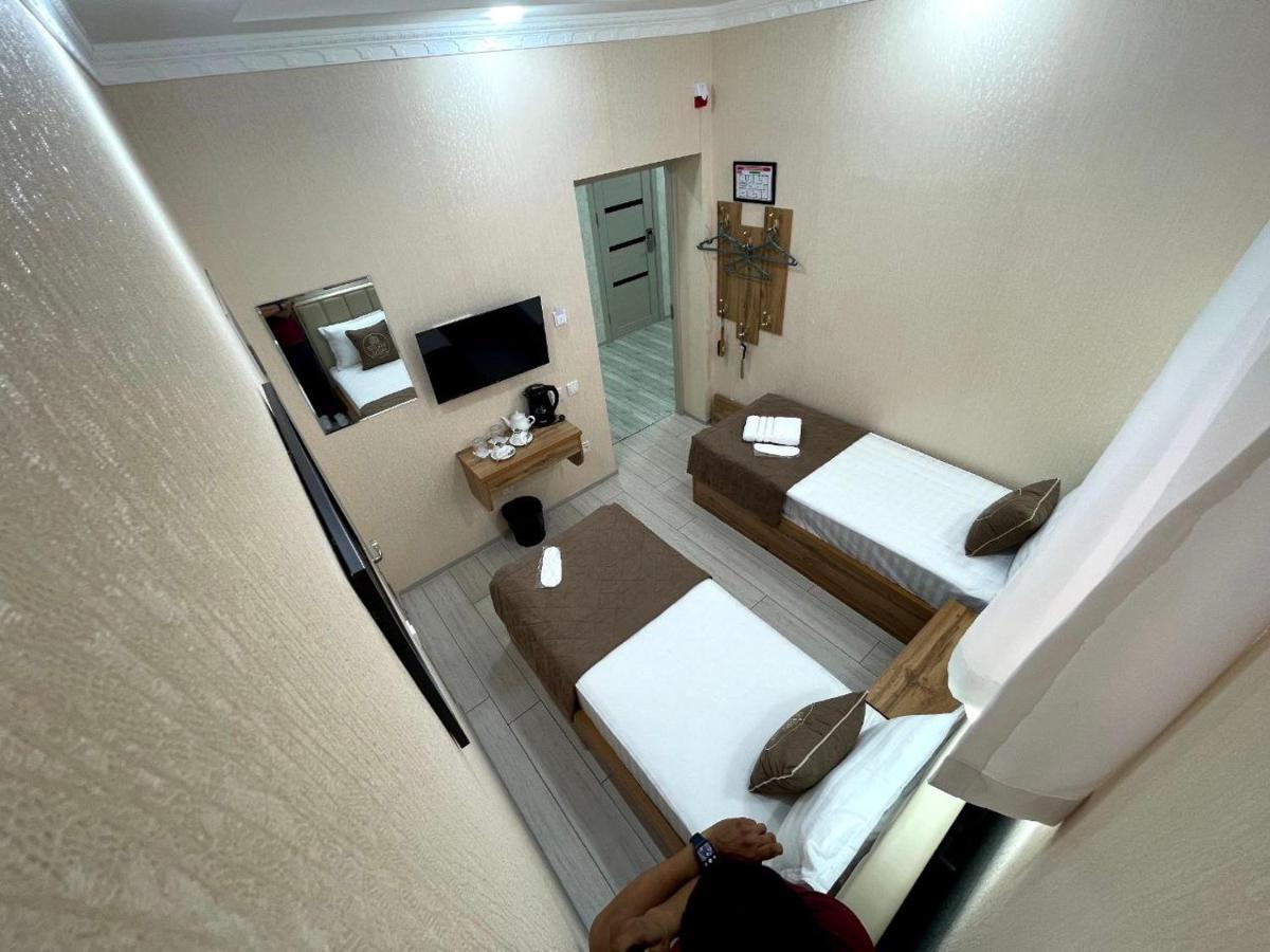 Barhat Hotel Tashkent Luaran gambar