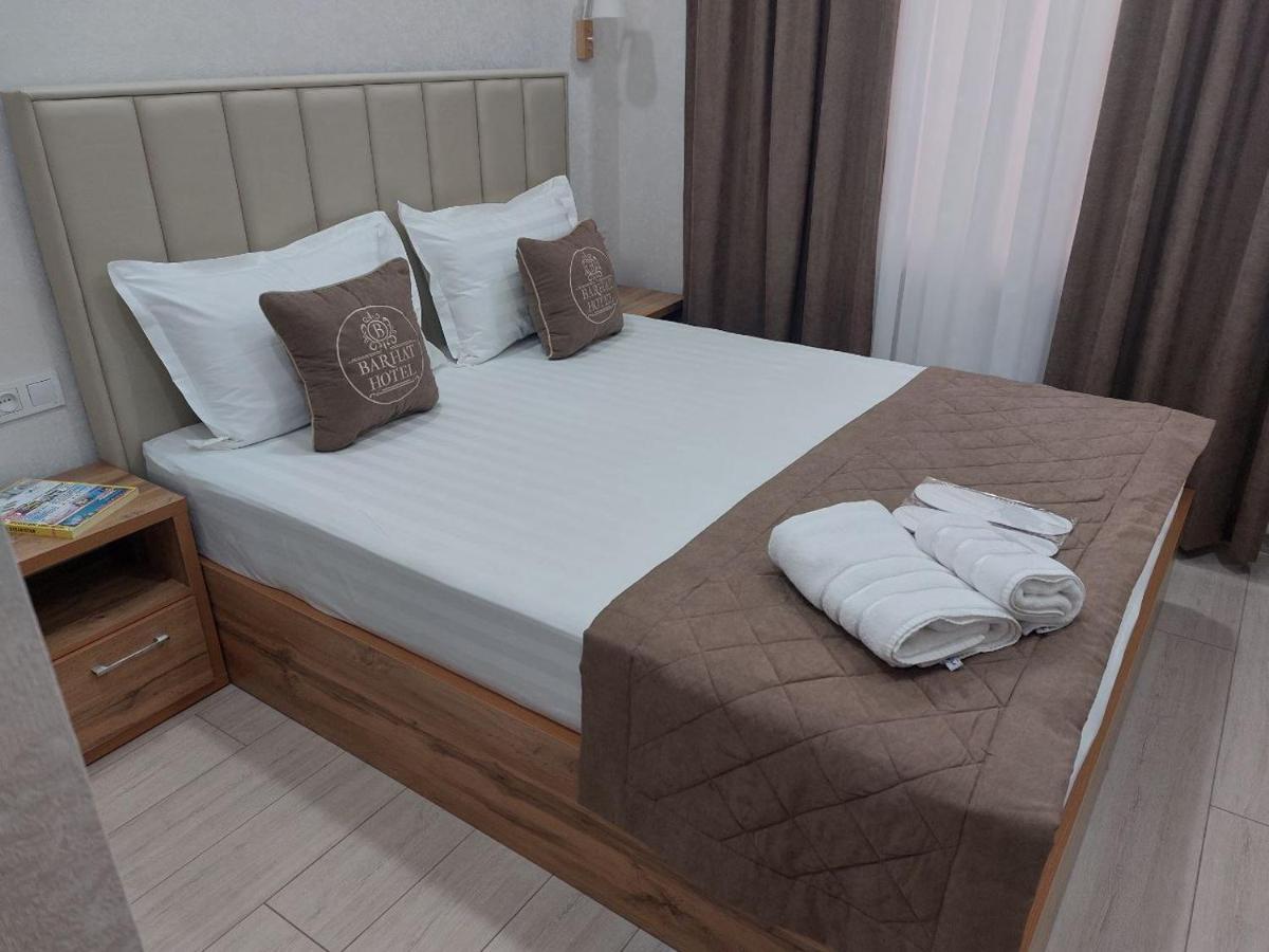 Barhat Hotel Tashkent Luaran gambar